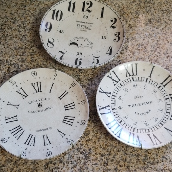 Pottery Barn Other - Pottery barn decorative plates